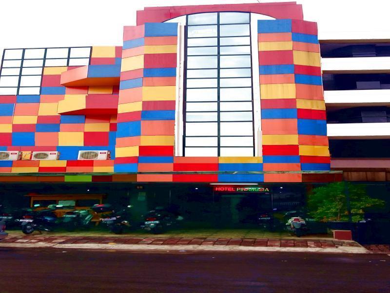 Hotel Pinangsia Yakarta Exterior foto
